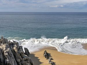 Quivira Rocks Beach